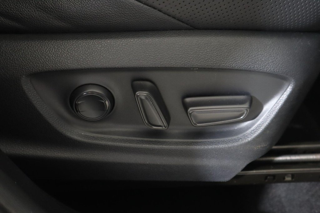 Used Toyota C-HR 2022 for sale - 76841388: Photo 29