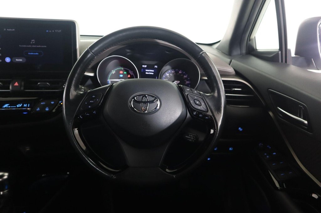 Used Toyota C-HR 2022 for sale - 76841388: Photo 48