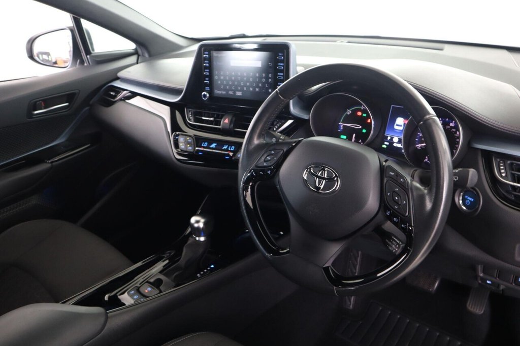 Used Toyota C-HR 2022 for sale - 76570238: Photo 13