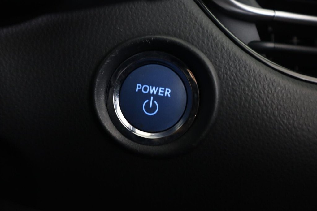 Used Toyota C-HR 2022 for sale - 76570238: Photo 21