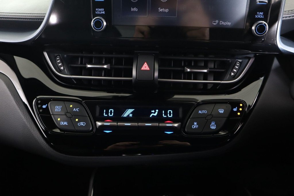 Used Toyota C-HR 2022 for sale - 76570238: Photo 22