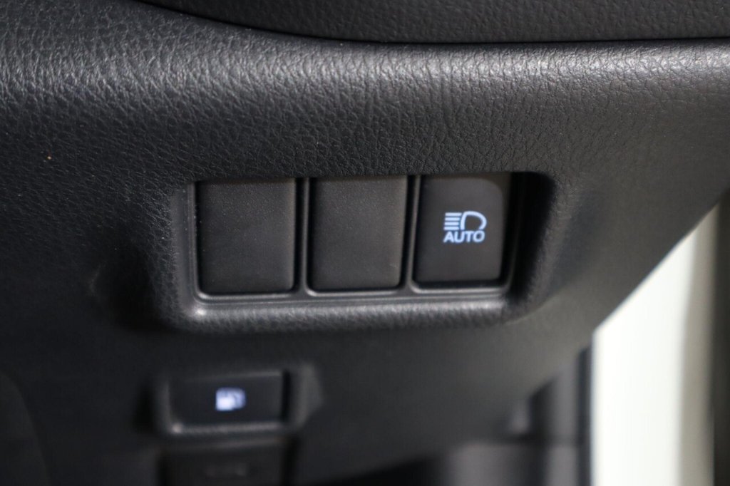 Used Toyota C-HR 2022 for sale - 76570238: Photo 26