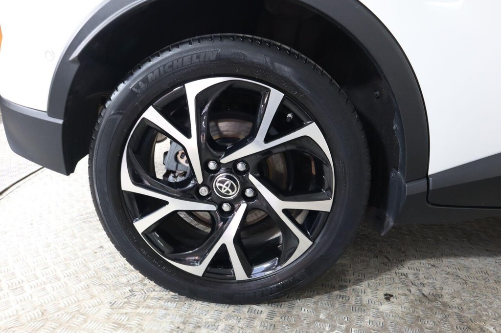 Used Toyota C-HR 2022 for sale - 76570238: Photo 30