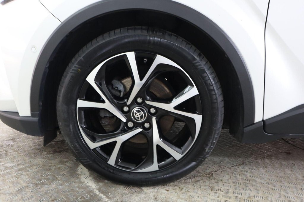 Used Toyota C-HR 2022 for sale - 76570238: Photo 32