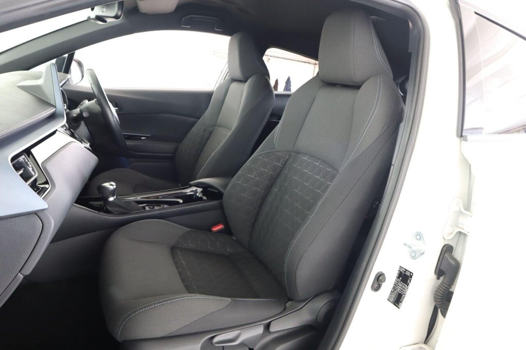 Used Toyota C-HR 2022 for sale - 76570238: Photo 44