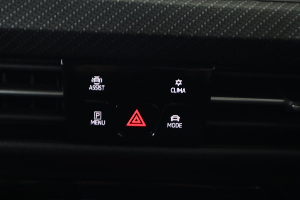 Used Volkswagen Golf 2023 for sale - 76559477: Photo 31