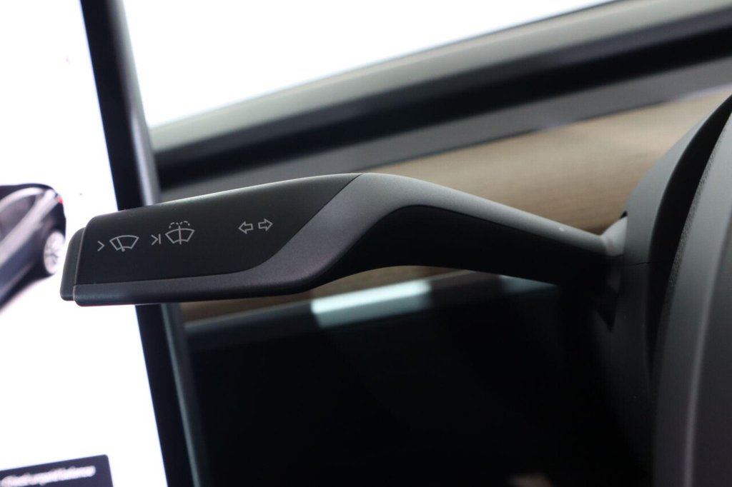 Used Tesla Model 3 2021 for sale - 76396353: Photo 16