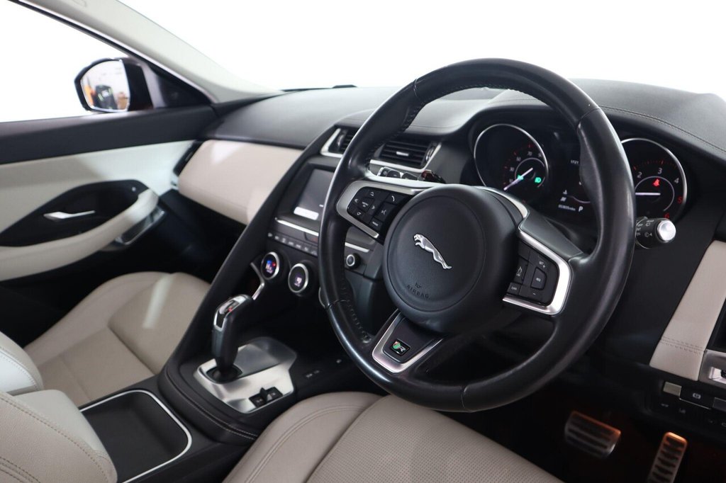 Used Jaguar E-Pace 2018 for sale - 77200359: Photo 11
