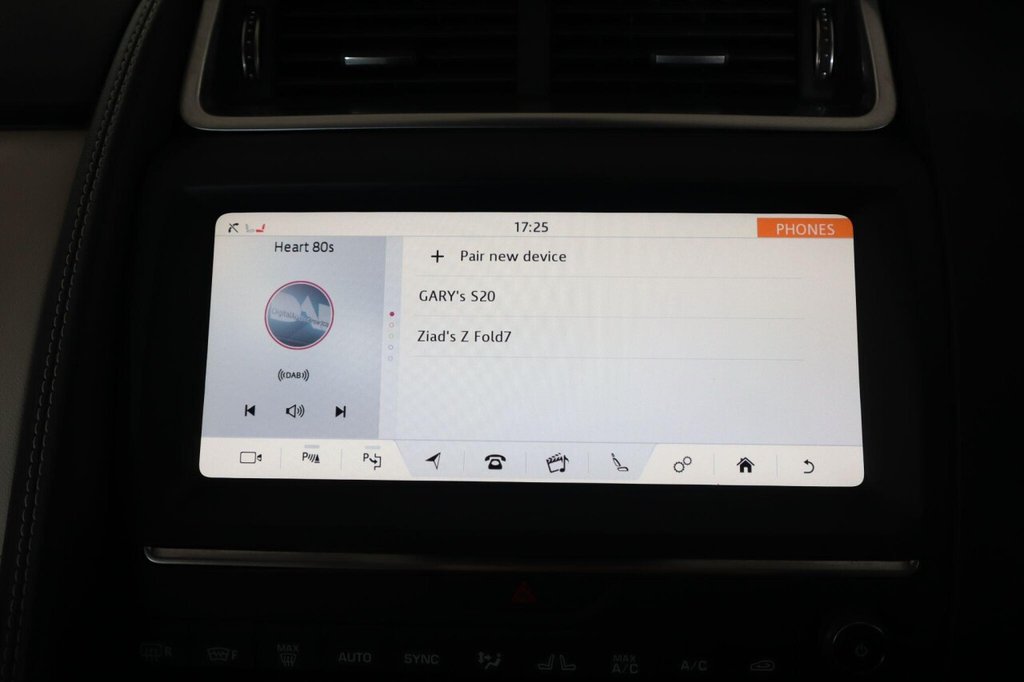 Used Jaguar E-Pace 2018 for sale - 77200359: Photo 36