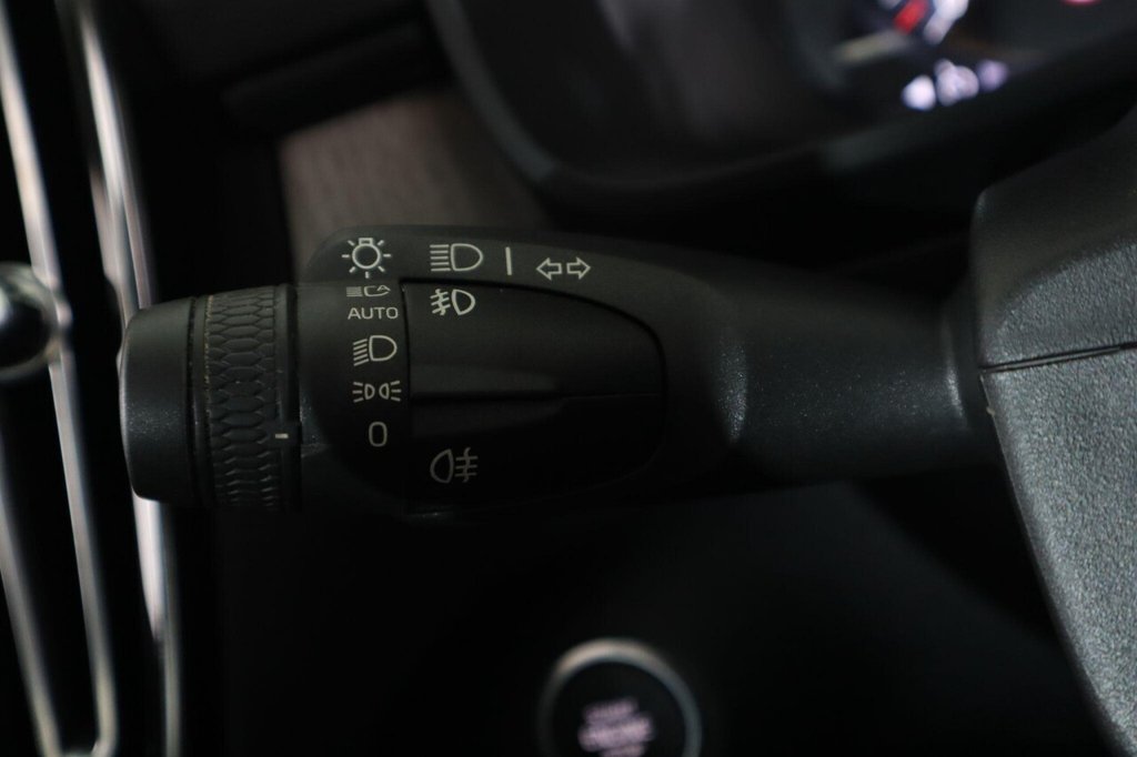 Used Volvo XC40 2019 for sale - 76724809: Photo 20