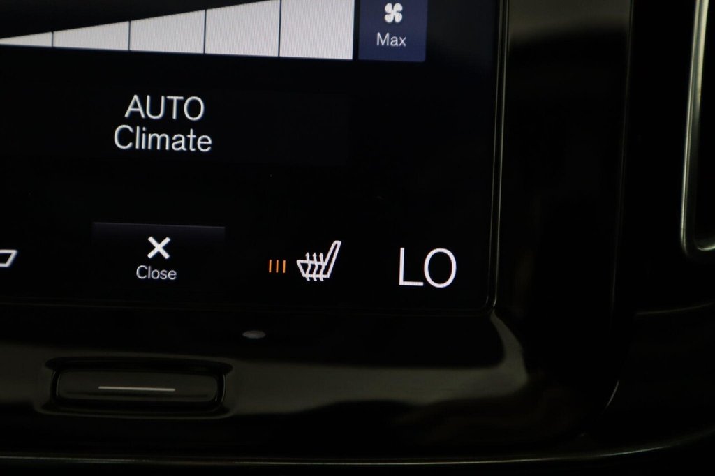 Used Volvo XC40 2019 for sale - 76724809: Photo 25