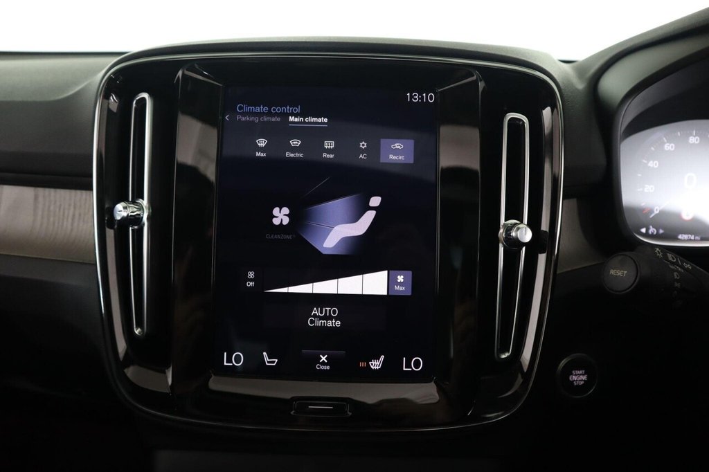 Used Volvo XC40 2019 for sale - 76724809: Photo 37