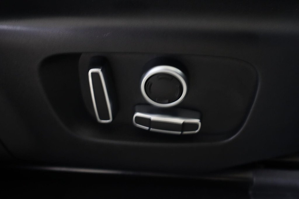 Used Land Rover Range Rover Evoque 2021 for sale - 77048831: Photo 25