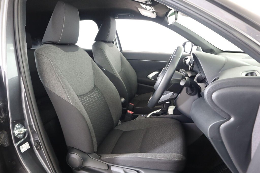 Used Toyota Yaris Cross 2022 for sale - 76223751: Photo 14