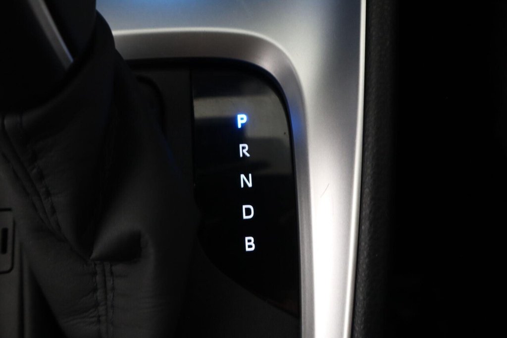 Used Toyota Yaris Cross 2022 for sale - 76223751: Photo 22