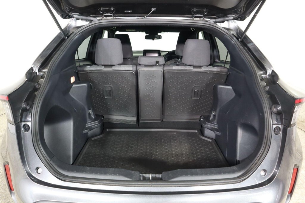 Used Toyota Yaris Cross 2022 for sale - 76223751: Photo 40