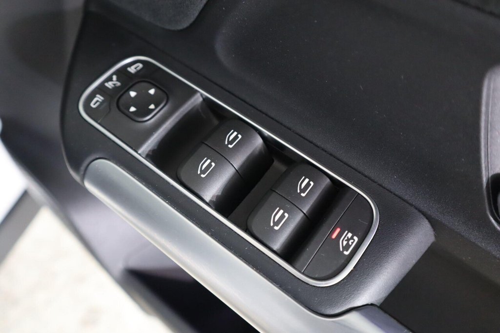 Used Mercedes-Benz GLA 2023 for sale - 77007554: Photo 17