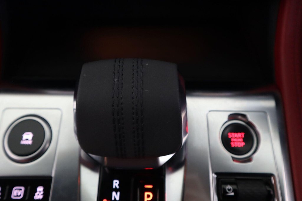 Used Jaguar F-Pace 2021 for sale - 76783979: Photo 14