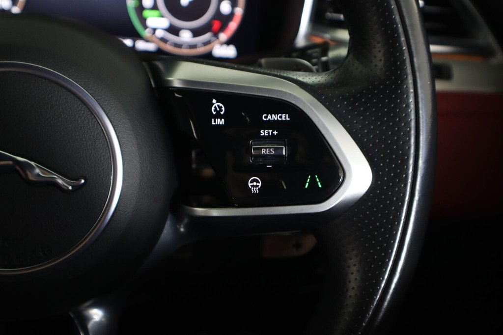 Used Jaguar F-Pace 2021 for sale - 76783979: Photo 18