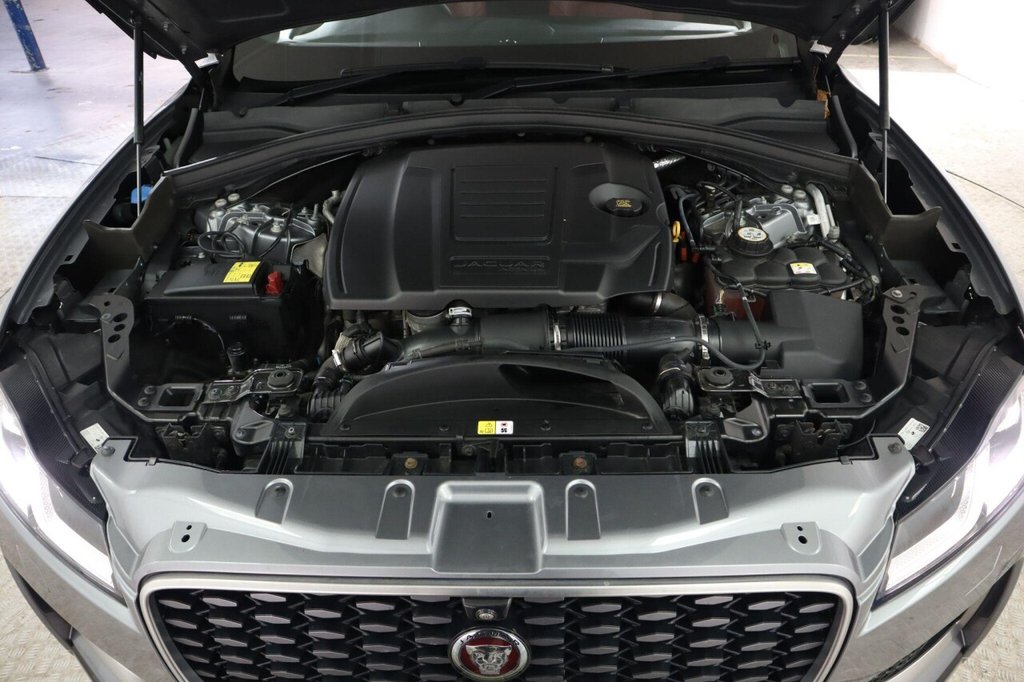 Used Jaguar F-Pace 2021 for sale - 76783979: Photo 31