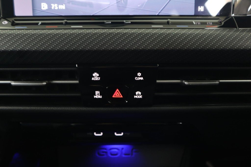 Used Volkswagen Golf 2023 for sale - 76914783: Photo 31