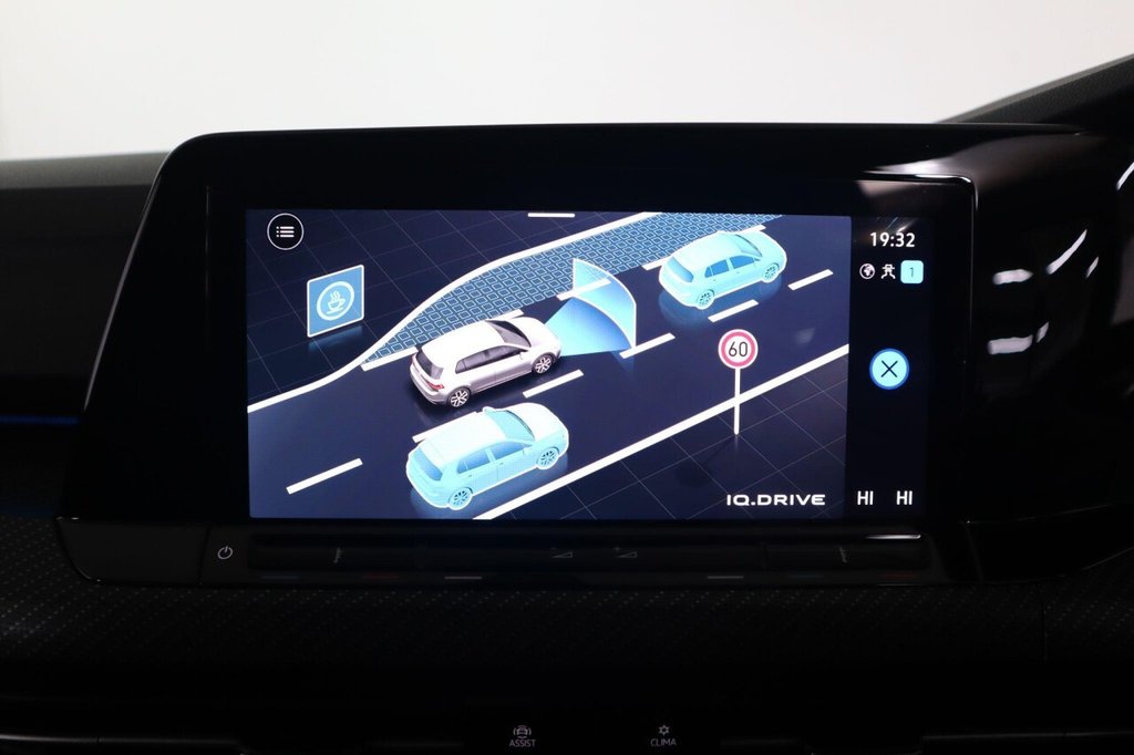 Used Volkswagen Golf 2023 for sale - 76914783: Photo 44