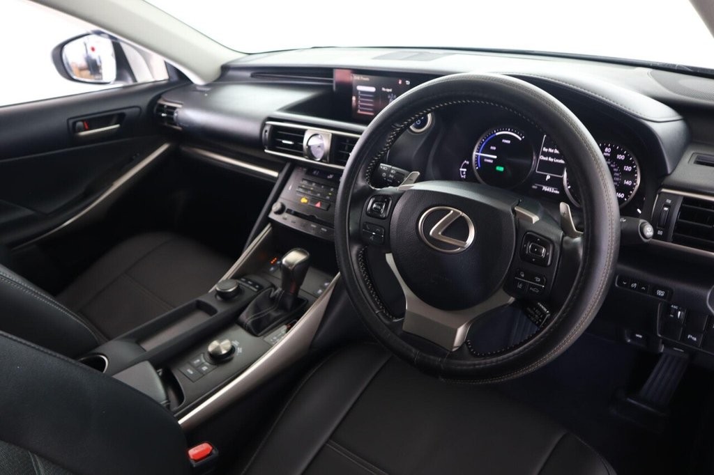 Used Lexus IS 2018 for sale - 78154308: Photo 11