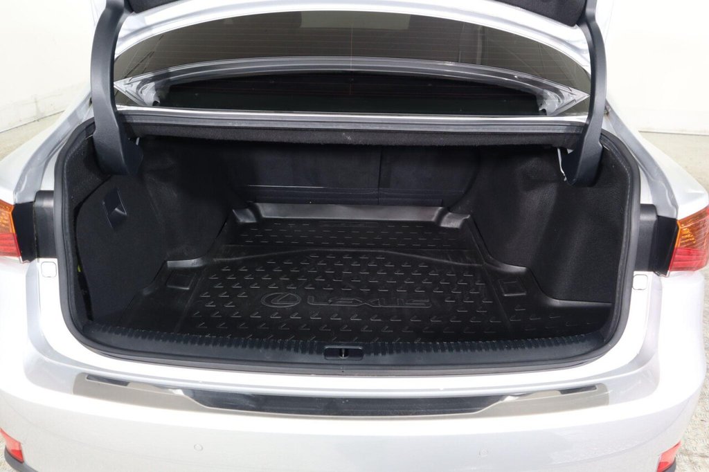 Used Lexus IS 2018 for sale - 78154308: Photo 49