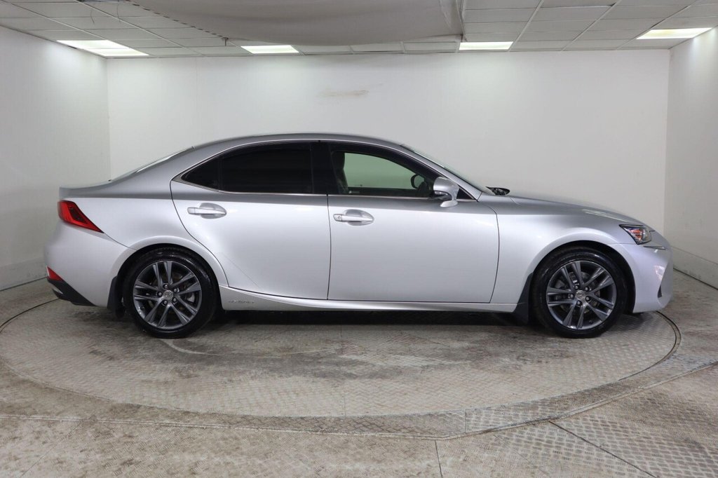 Used Lexus IS 2018 for sale - 78154308: Photo 9