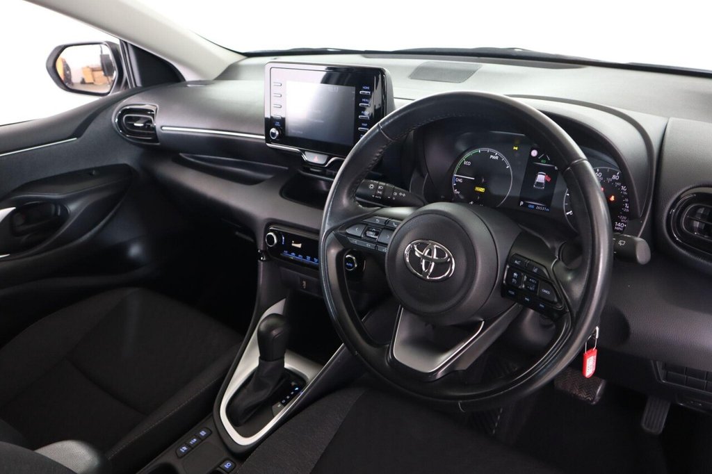 Used Toyota Yaris 2021 for sale - 77328242: Photo 11
