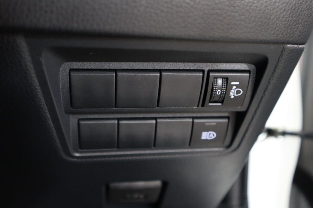 Used Toyota Yaris 2021 for sale - 77328242: Photo 24