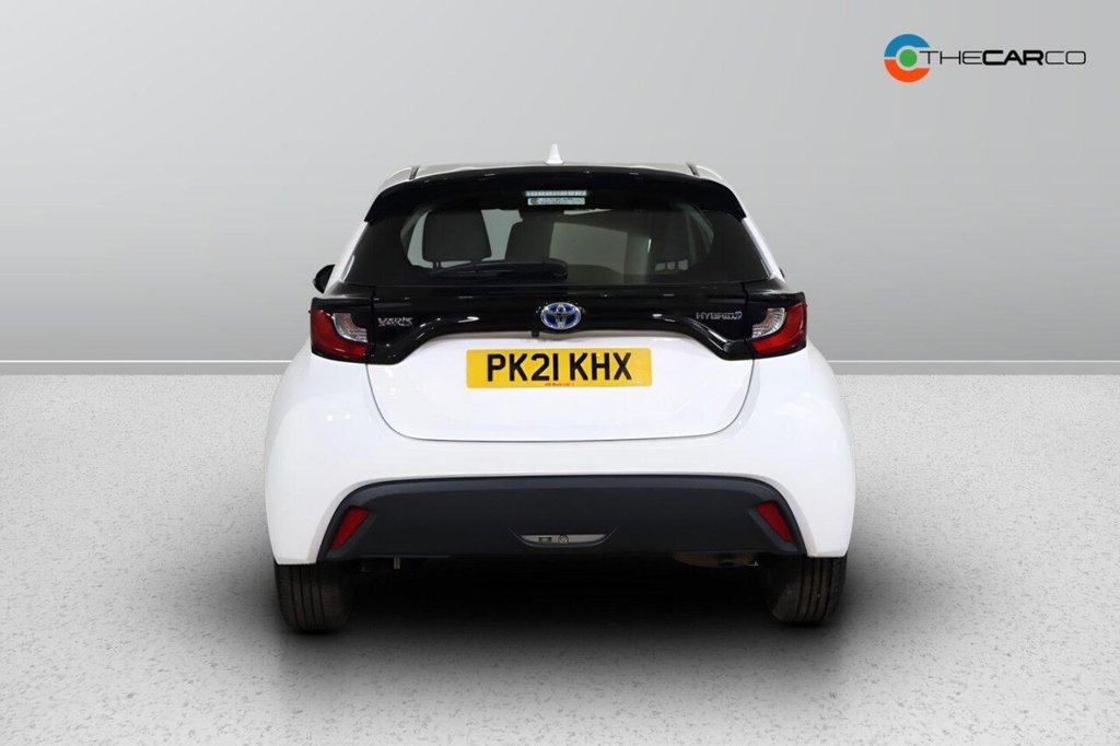 Used Toyota Yaris 2021 for sale - 77328242: Photo 8