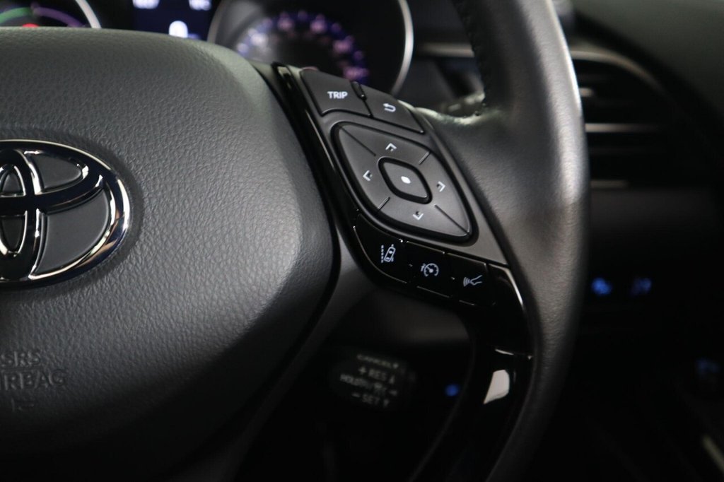Used Toyota C-HR 2022 for sale - 76914775: Photo 17