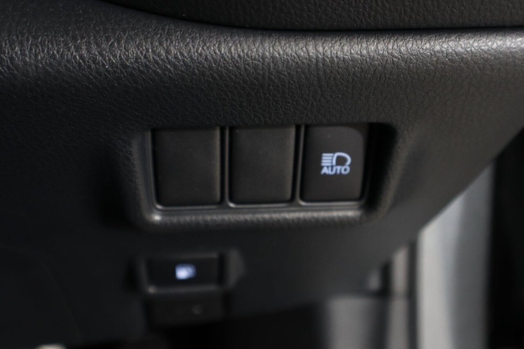 Used Toyota C-HR 2022 for sale - 76914775: Photo 27