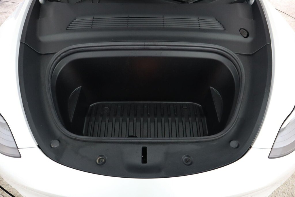 Used Tesla Model Y 2022 for sale - 76470374: Photo 45