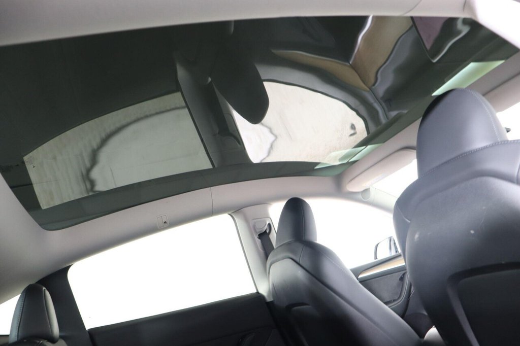 Used Tesla Model Y 2022 for sale - 76470374: Photo 48