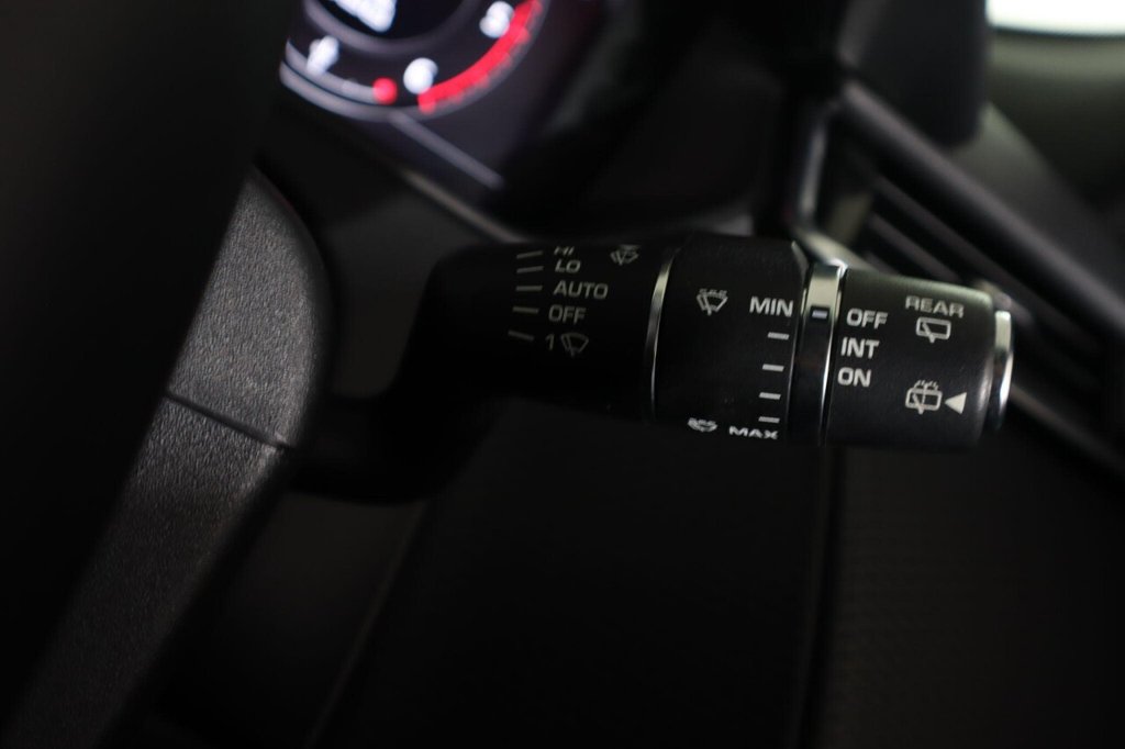 Used Land Rover Range Rover Velar 2019 for sale - 77765459: Photo 17