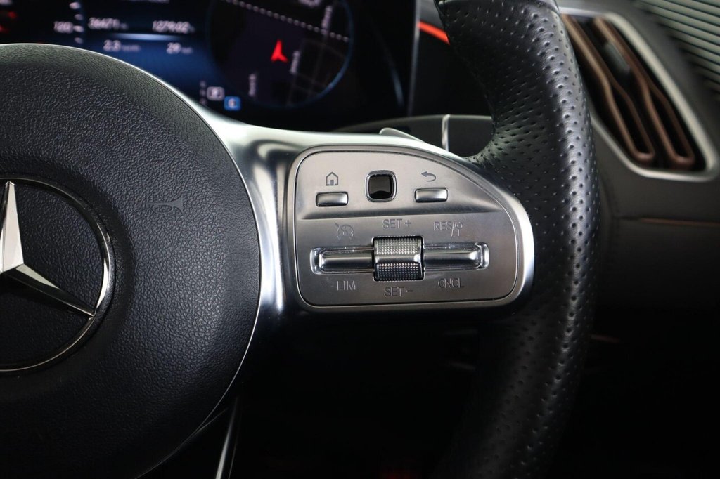 Used Mercedes-Benz EQC 2022 for sale - 76395942: Photo 16