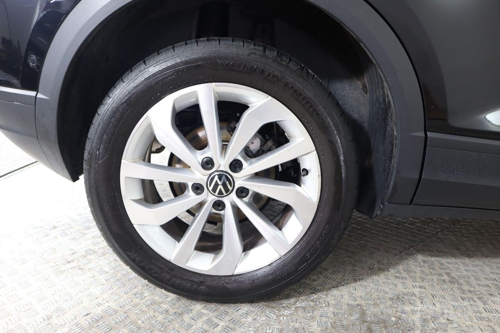 Used Volkswagen T-Roc 2024 for sale - 77905177: Photo 28