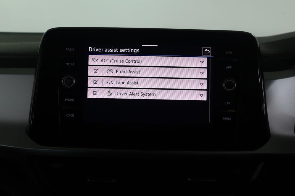 Used Volkswagen T-Roc 2024 for sale - 77905177: Photo 44