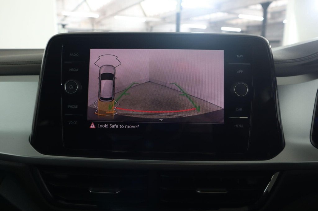 Used Volkswagen T-Roc 2024 for sale - 77905177: Photo 48