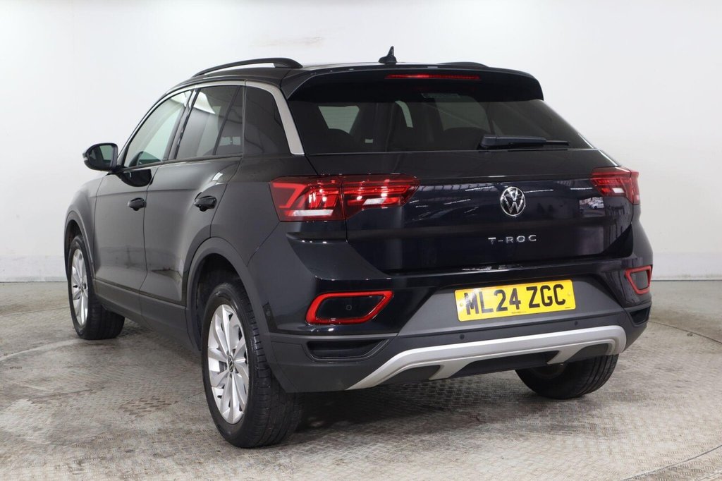 Used Volkswagen T-Roc 2024 for sale - 77905177: Photo 5