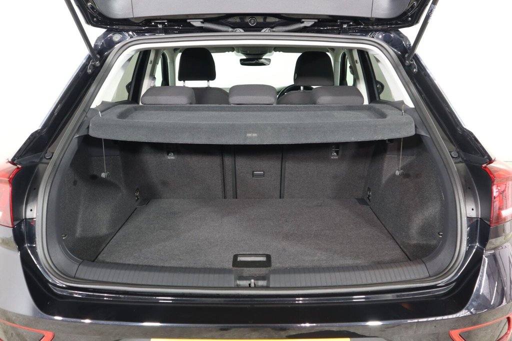 Used Volkswagen T-Roc 2024 for sale - 77905177: Photo 50