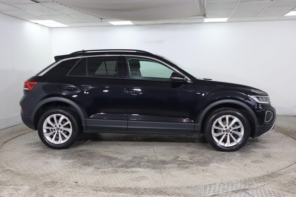 Used Volkswagen T-Roc 2024 for sale - 77905177: Photo 9