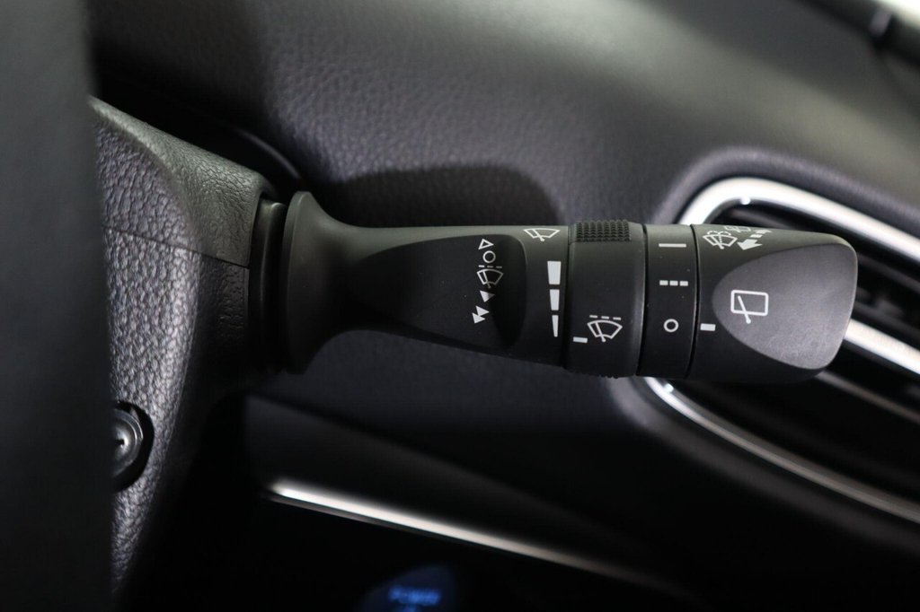 Used Toyota Prius 2022 for sale - 76559186: Photo 19