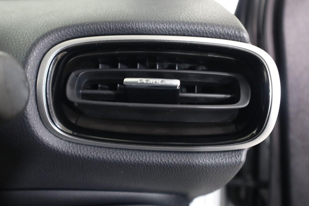 Used Toyota Prius 2022 for sale - 76559186: Photo 25