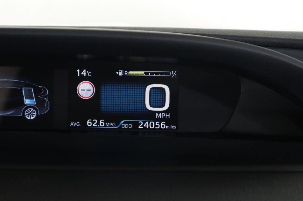 Used Toyota Prius 2022 for sale - 76559186: Photo 44