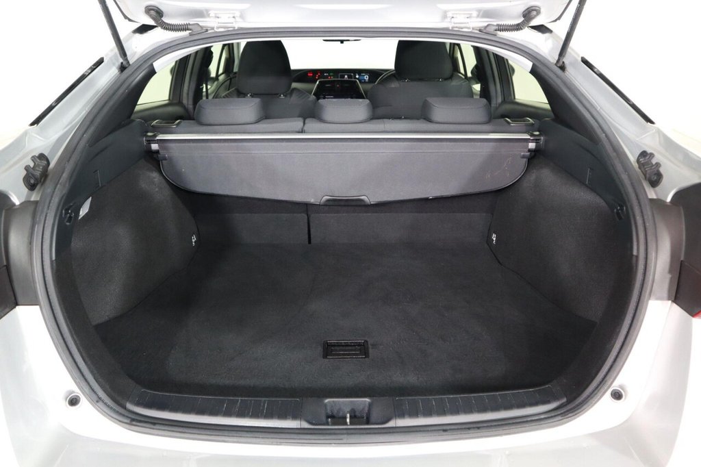 Used Toyota Prius 2022 for sale - 76559186: Photo 45