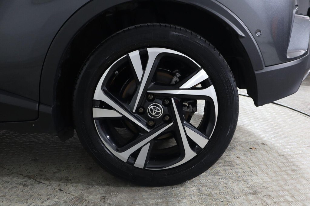 Used Toyota C-HR 2022 for sale - 77027447: Photo 13