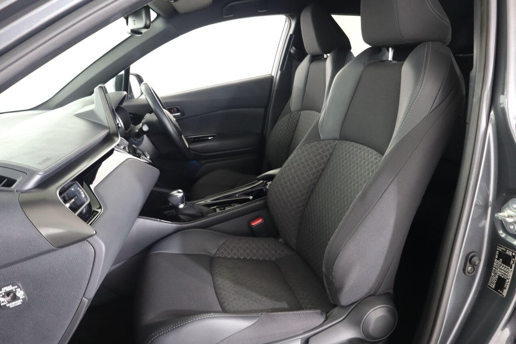 Used Toyota C-HR 2022 for sale - 77027447: Photo 19